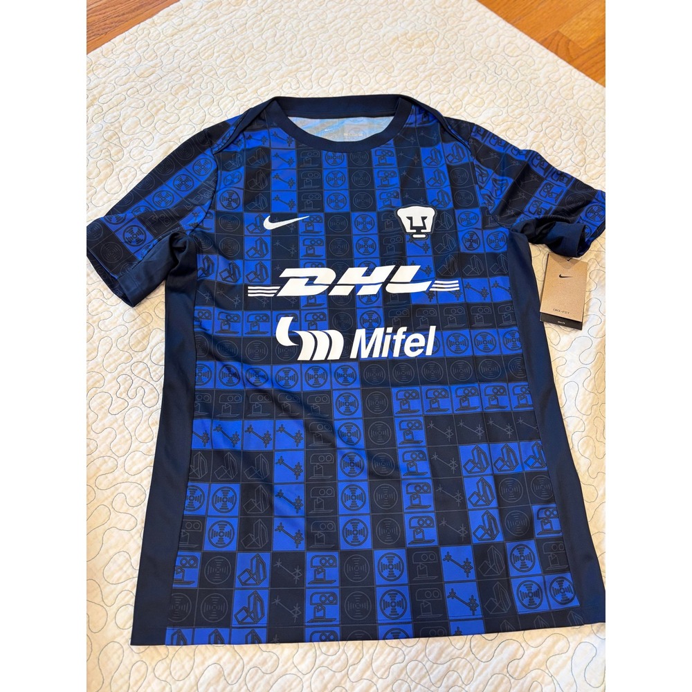 Nike Pumas 2025 26 Academy Pro Pre-Match Performance Top Soccer Slim Fit Medium
